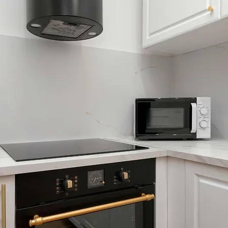 Jasny Z Dwoma Sypialniami By Renters Apartamento