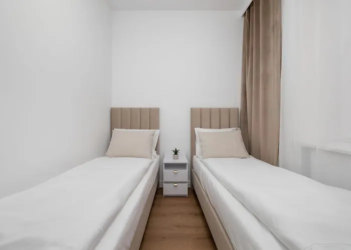 Jasny Z Dwoma Sypialniami By Renters Poznan