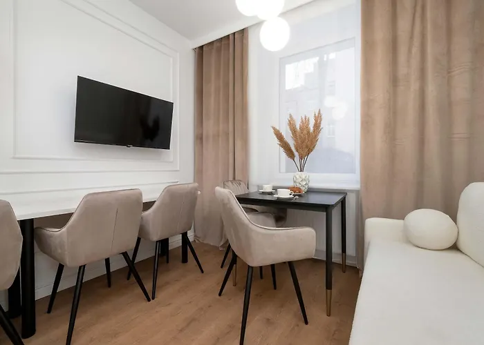 Jasny Z Dwoma Sypialniami By Renters