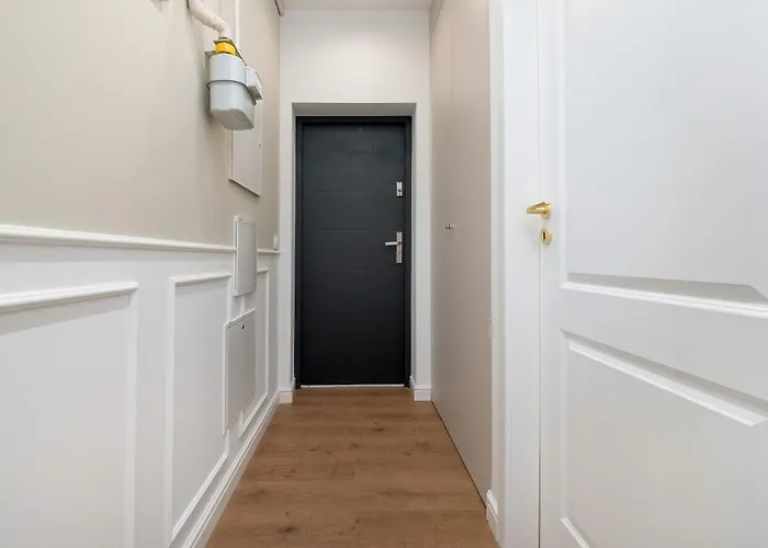 Jasny Z Dwoma Sypialniami By Renters Appartamento Poznań